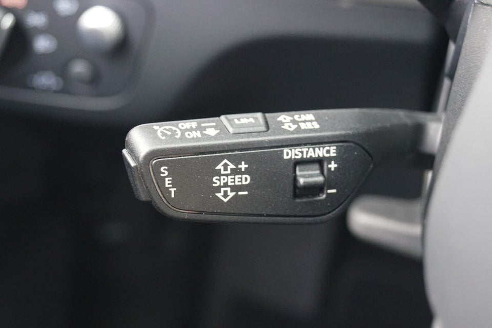 Audi Q5 55 TFSi e S-line quattro S-tr. 5d