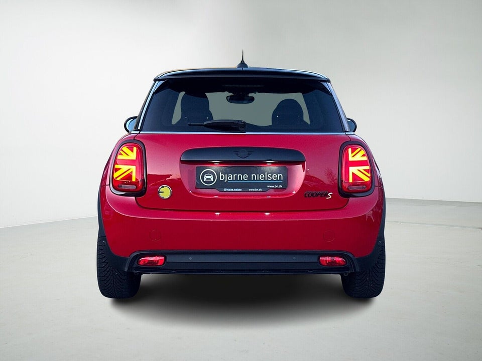 MINI Cooper SE Yours Trim 3d