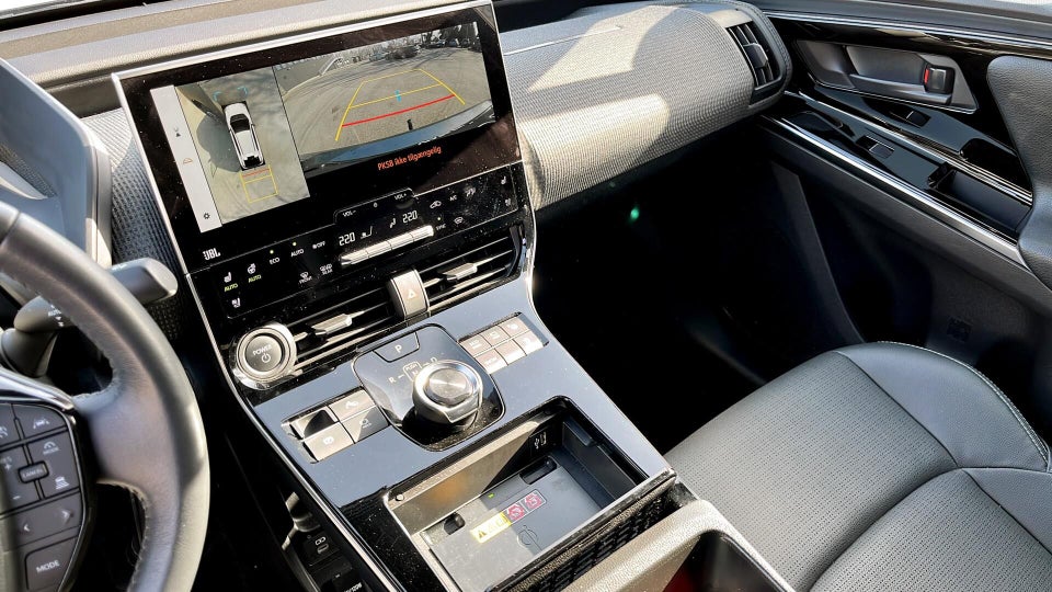 Toyota bZ4X Executive 5d