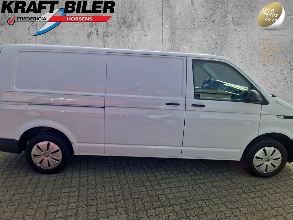 VW Transporter 2,0 TDi 110 Kassevogn lang