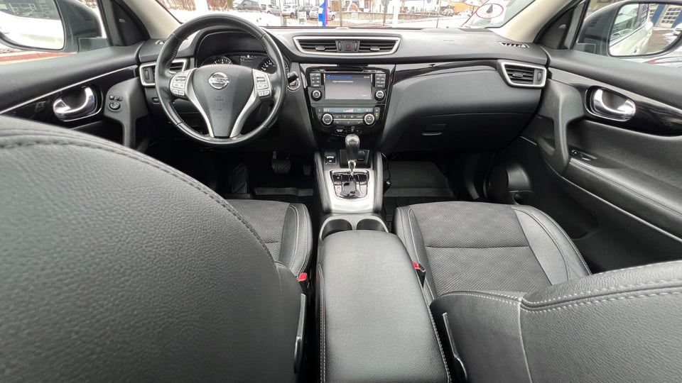 Nissan Qashqai 1,2 Dig-T 115 Tekna X-tr. 5d