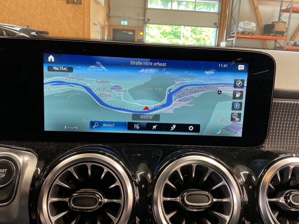 Mercedes EQB250 Progressive 5d
