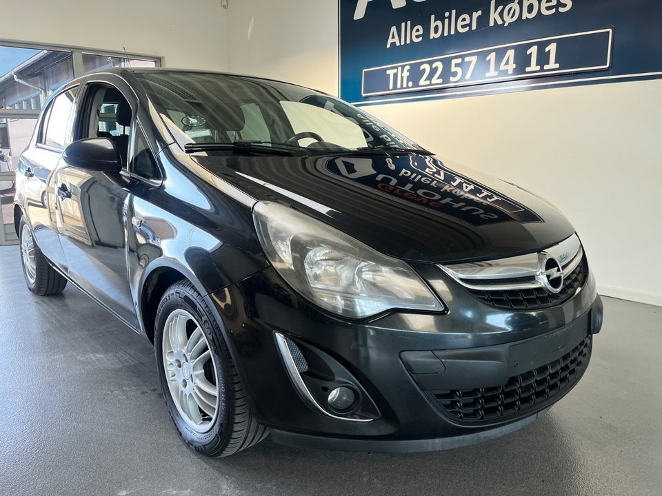 Opel Corsa 1,4 16V Cosmo 5d