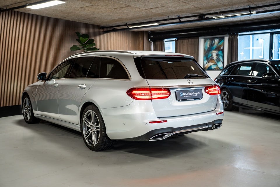 Mercedes E220 d 2,0 aut. 4Matic 4d