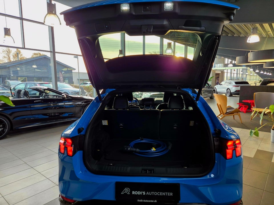 Ford Mustang Mach-E 98 Premium Extended Range 5d