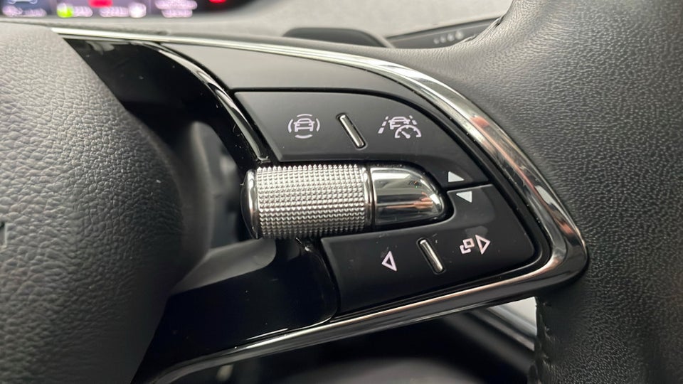 Skoda Enyaq 80 iV Plus 5d