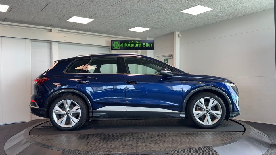 Audi Q4 e-tron 45 S-line 5d