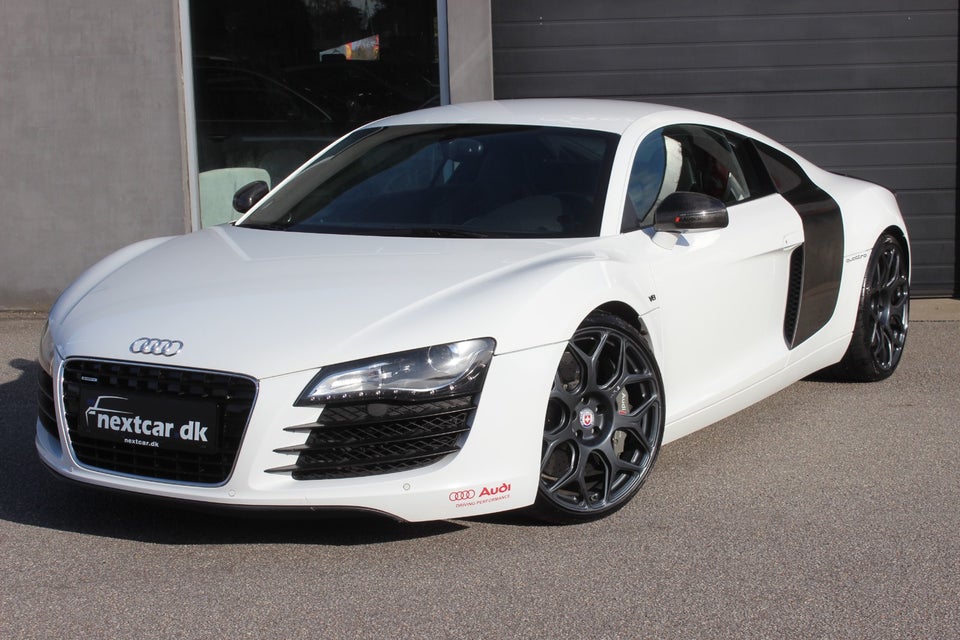 Audi R8 4,2 FSi Coupé quattro R-tr. 2d