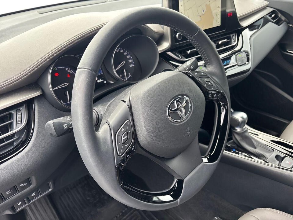 Toyota C-HR 2,0 Hybrid C-HIC CVT 5d
