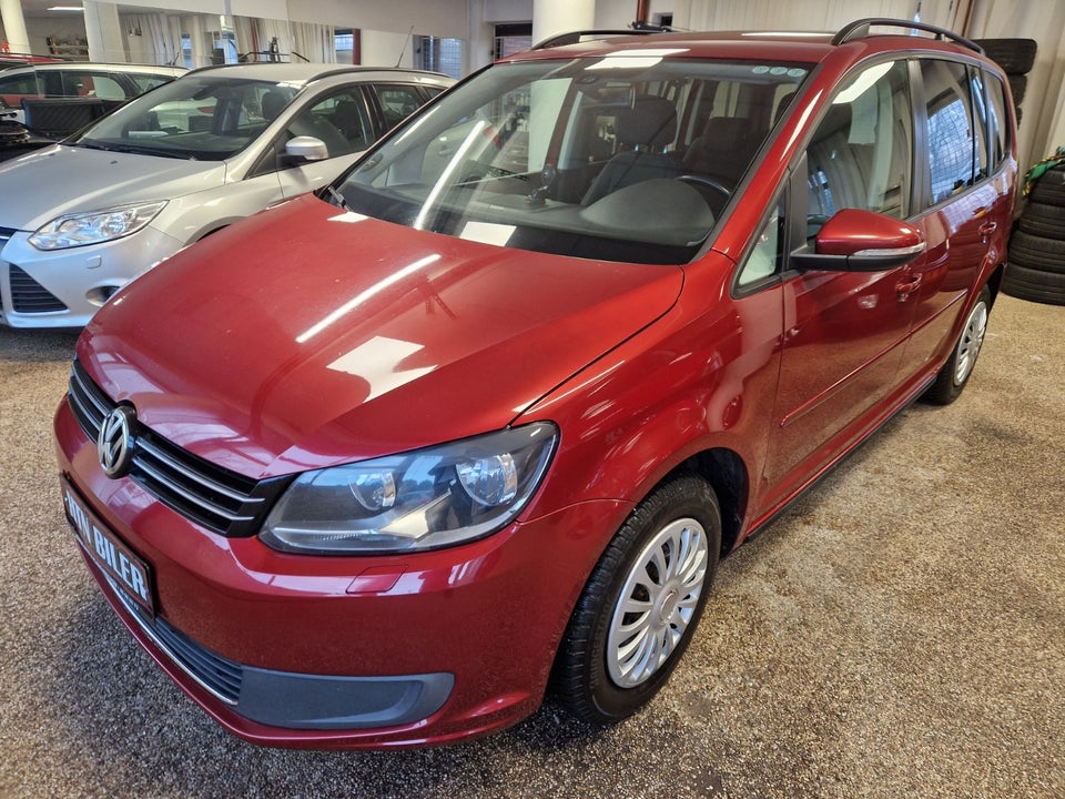 VW Touran 1,6 TDi 105 Comfortline BMT 7prs 5d