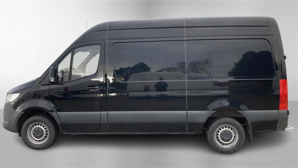 Mercedes Sprinter 317 2,0 CDi A2 Kassevogn aut. RWD