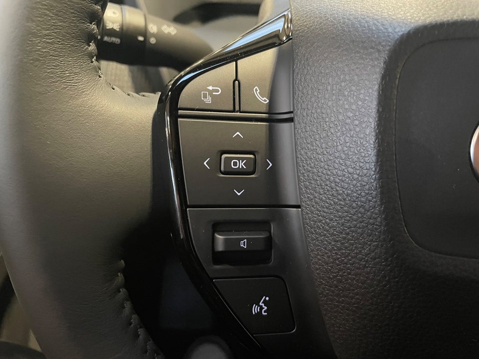 Toyota bZ4X Active 5d