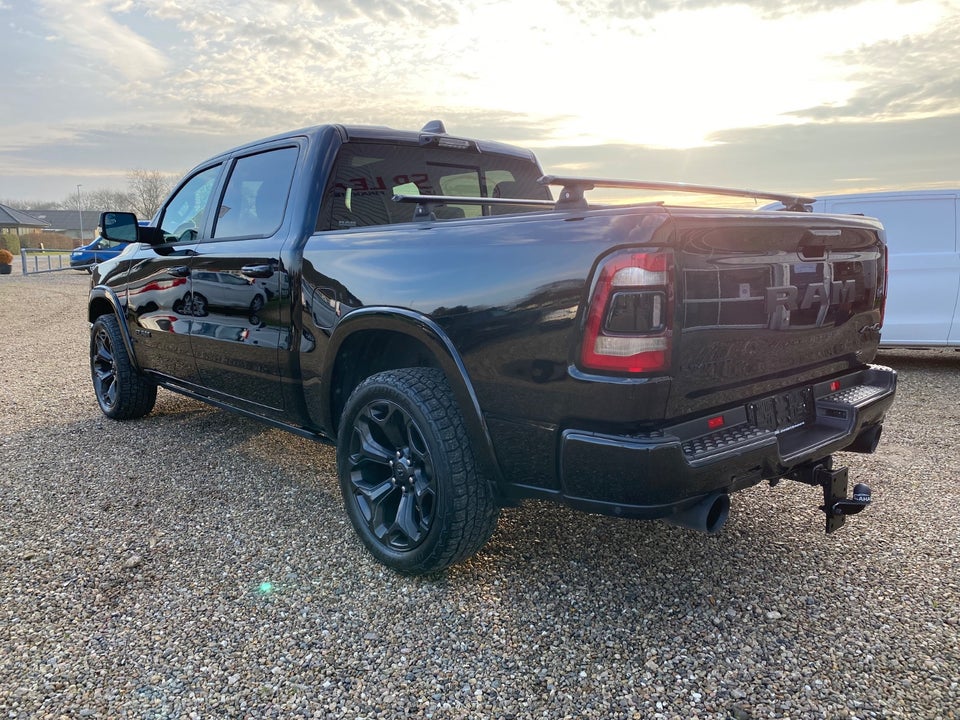 Dodge RAM 1500 5,7 V8 Hemi Limited Night aut. 4d