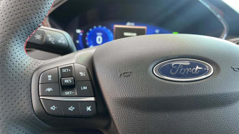 Ford Kuga 2,5 PHEV ST-Line X CVT 5d