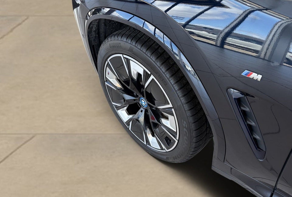 BMW iX3 Charged M-Sport 5d