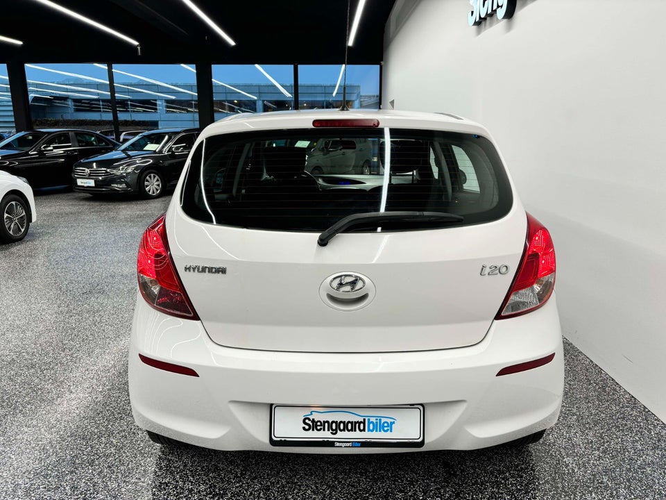 Hyundai i20 1,25 XTR 5d