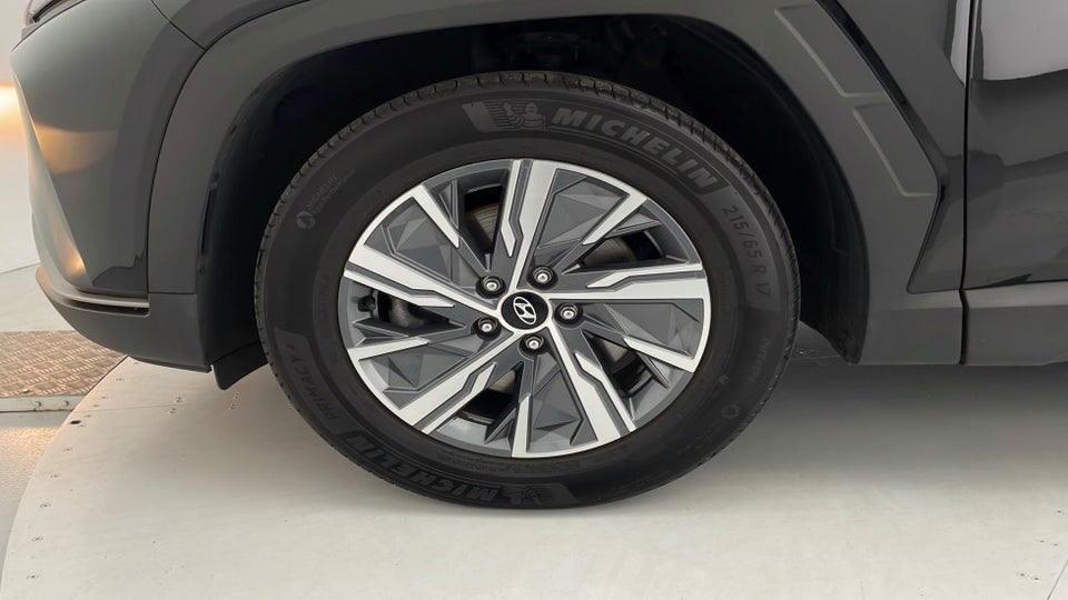 Hyundai Tucson 1,6 T-GDi mHEV Essential DCT 5d