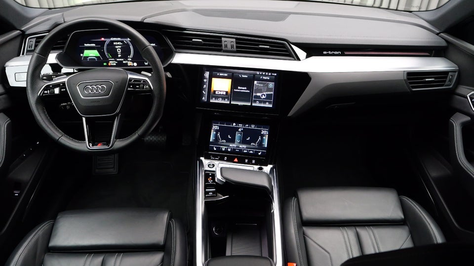 Audi e-tron 55 S-line Sportback quattro 5d