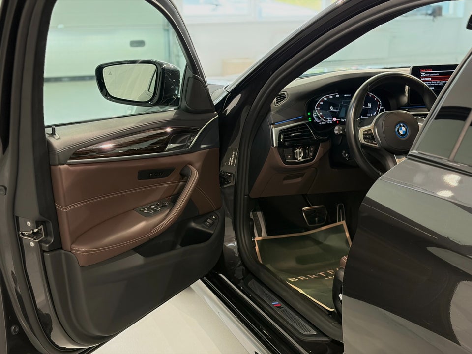 BMW 545e 3,0 M-Sport xDrive aut. 4d