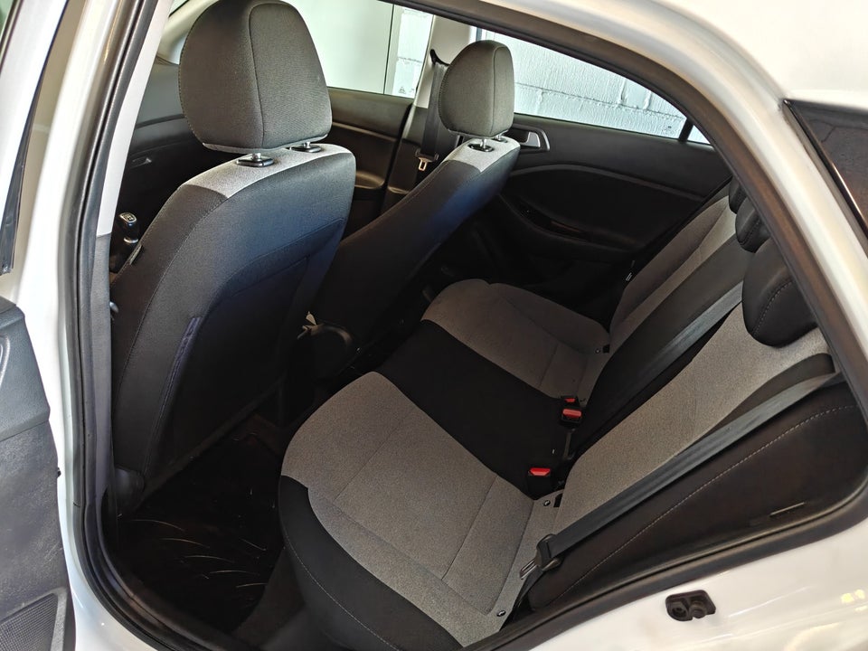 Hyundai i20 1,25 Go 5d