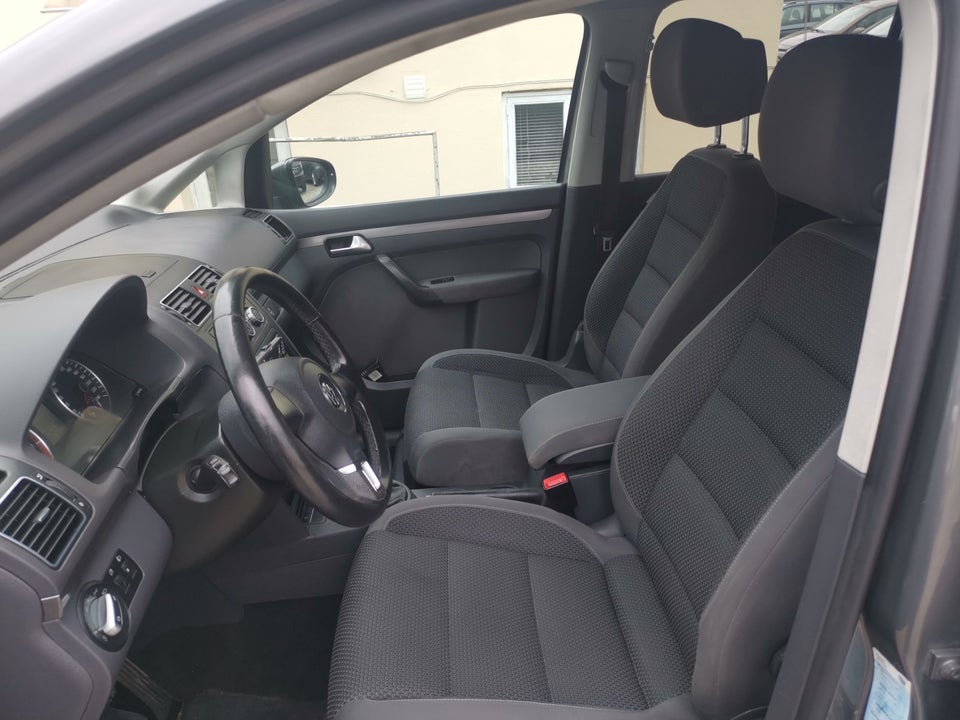 VW Touran 1,4 TSi 140 Comfortline 7prs 5d