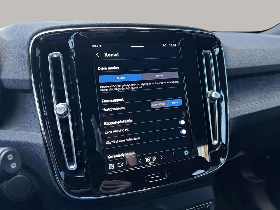 Volvo XC40 P6 ReCharge Core 5d