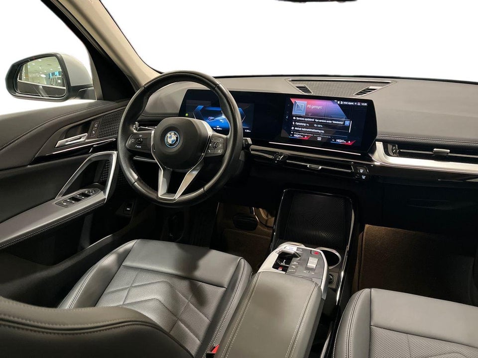 BMW iX1 xDrive30 X-Line 5d