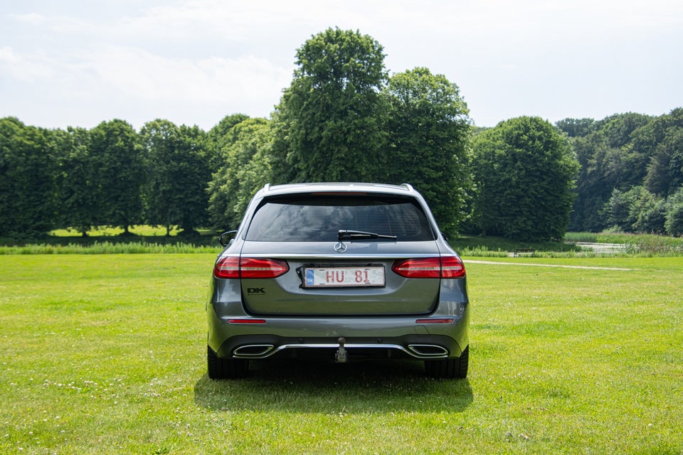 Mercedes E220 d 2,0 AMG Line stc. aut. 5d