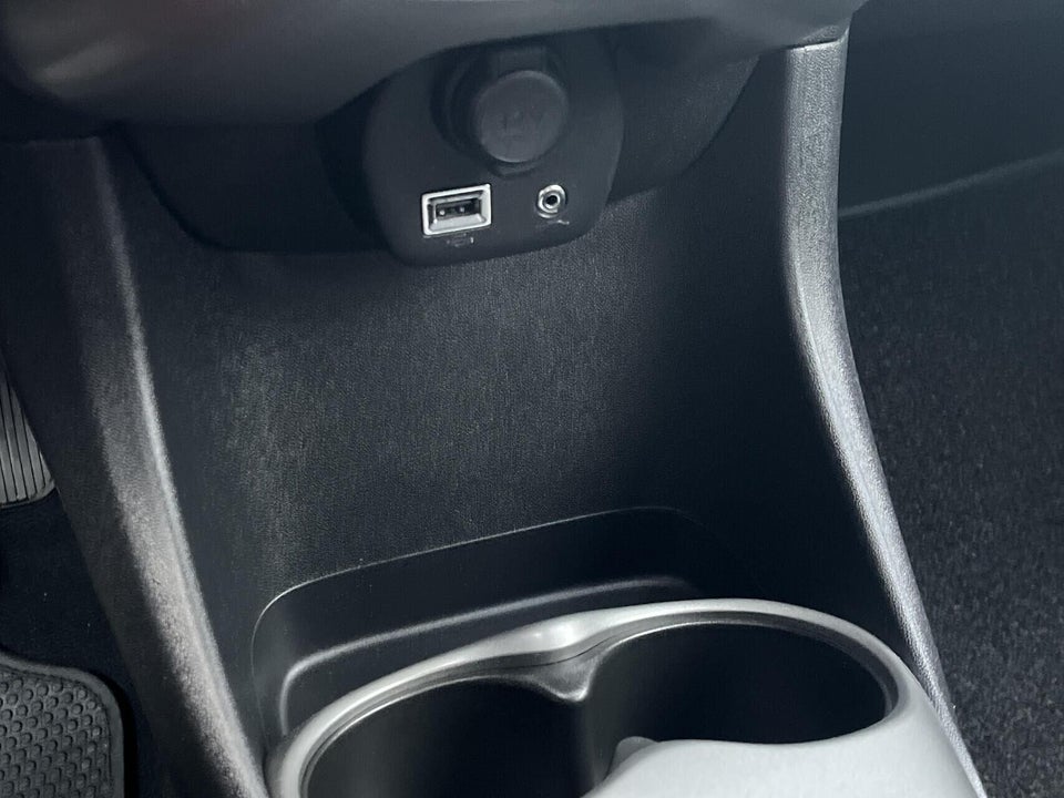 Toyota Aygo 1,0 VVT-i x-play x-shift 5d