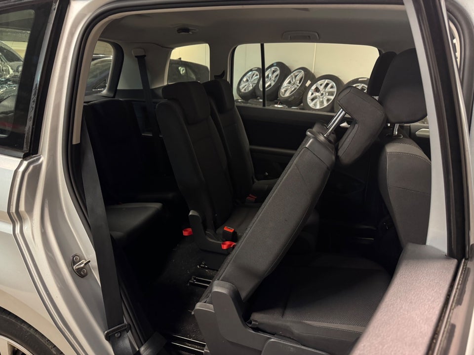 VW Touran 1,2 TSi 110 Trendline 7prs 5d