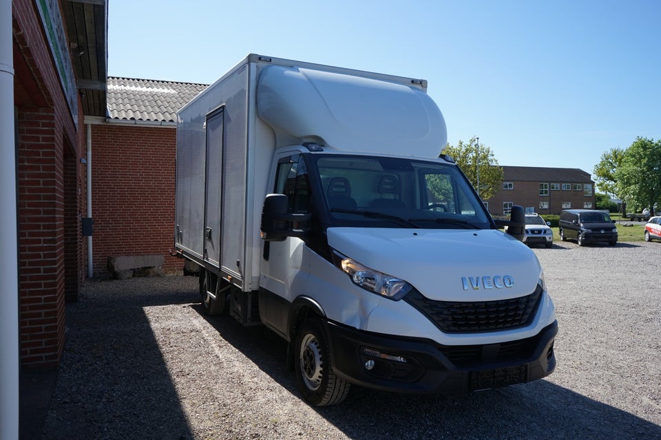 Iveco Daily 2,3 35S14 Alukasse m/lift