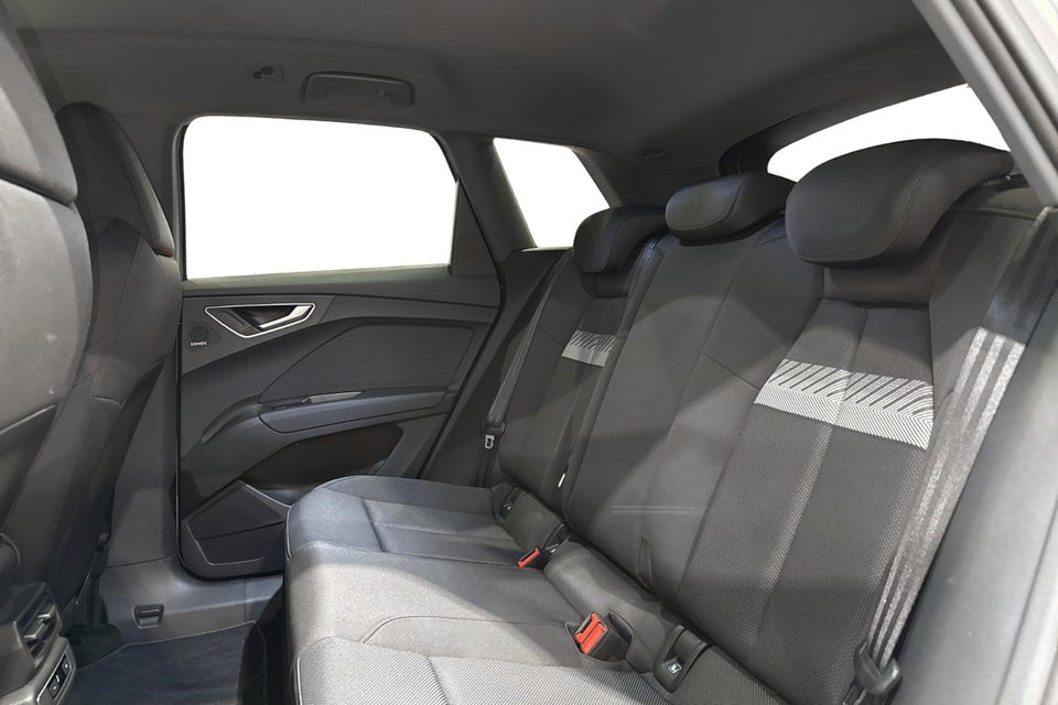 Audi Q4 e-tron 45 Progress 5d