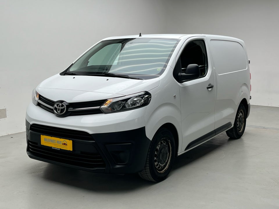Toyota ProAce 1,6 D 95 Compact Base 5d