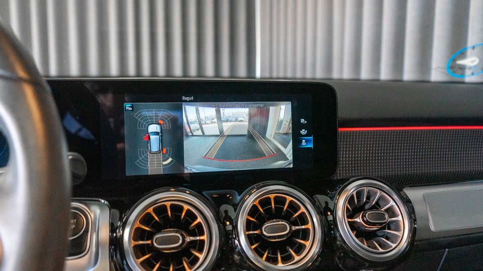 Mercedes EQB300 Progressive 4Matic 5d