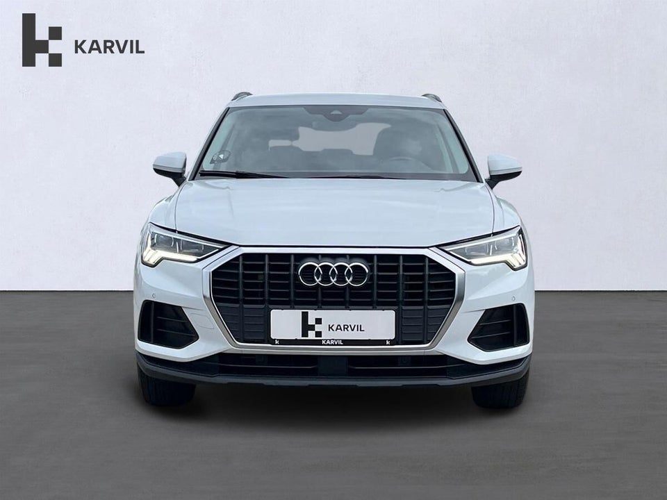 Audi Q3 45 TFSi e Attitude plus S-tr. 5d