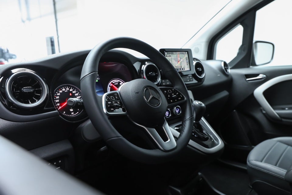 Mercedes EQT200 L1 5d