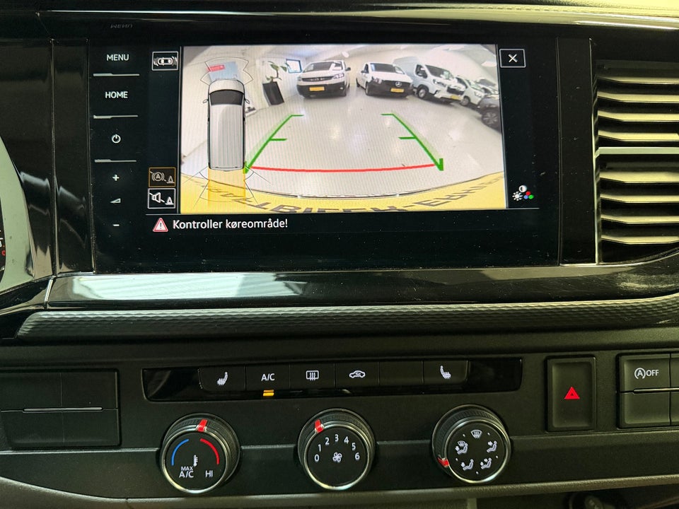 VW Transporter 2,0 TDi 199 Kassevogn DSG kort