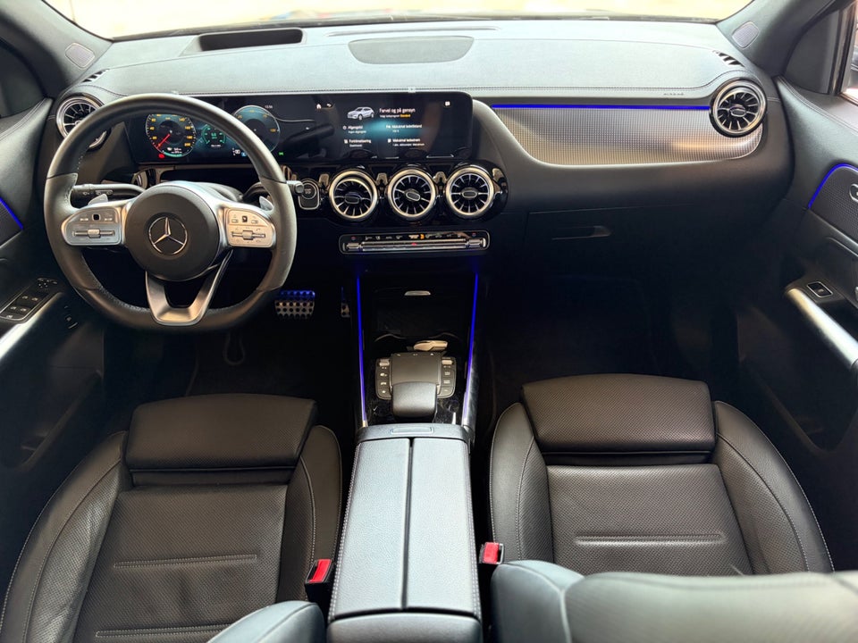 Mercedes EQA350 AMG Line 4Matic 5d