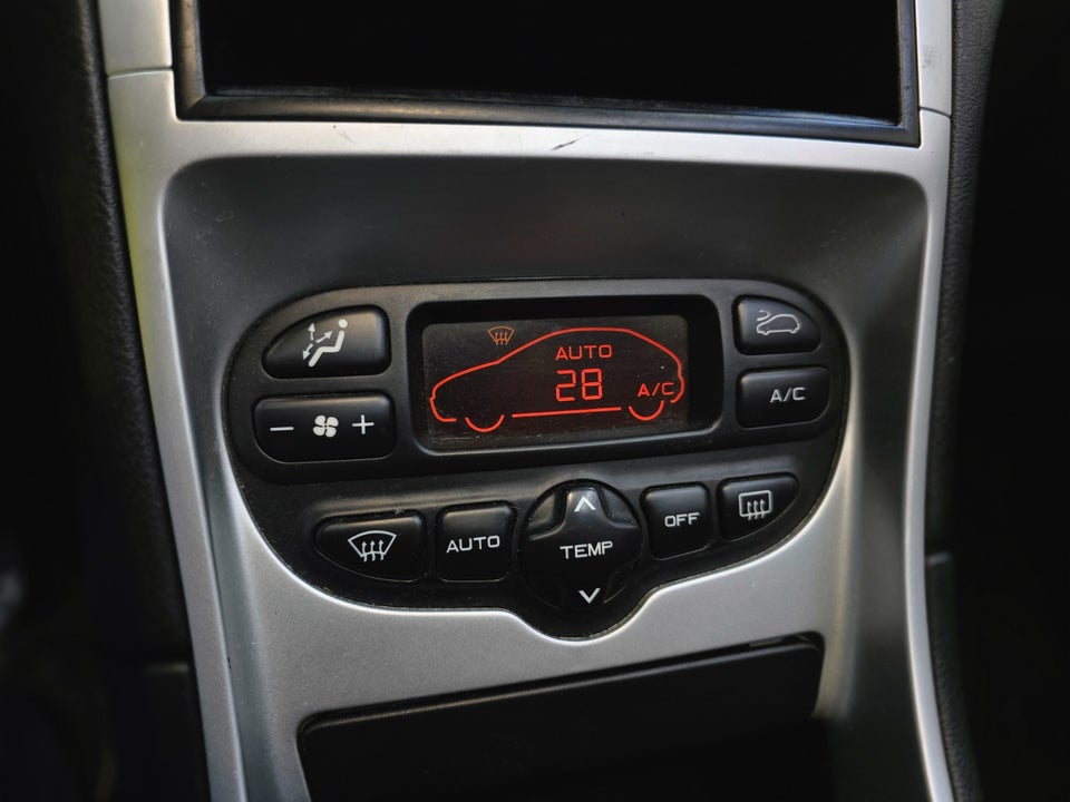 Peugeot 307 2,0 16V CC 2d