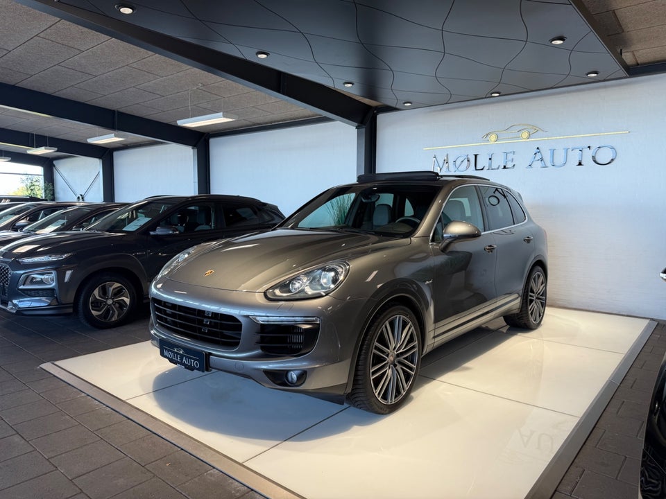Porsche Cayenne 3,0 D Tiptr. 5d