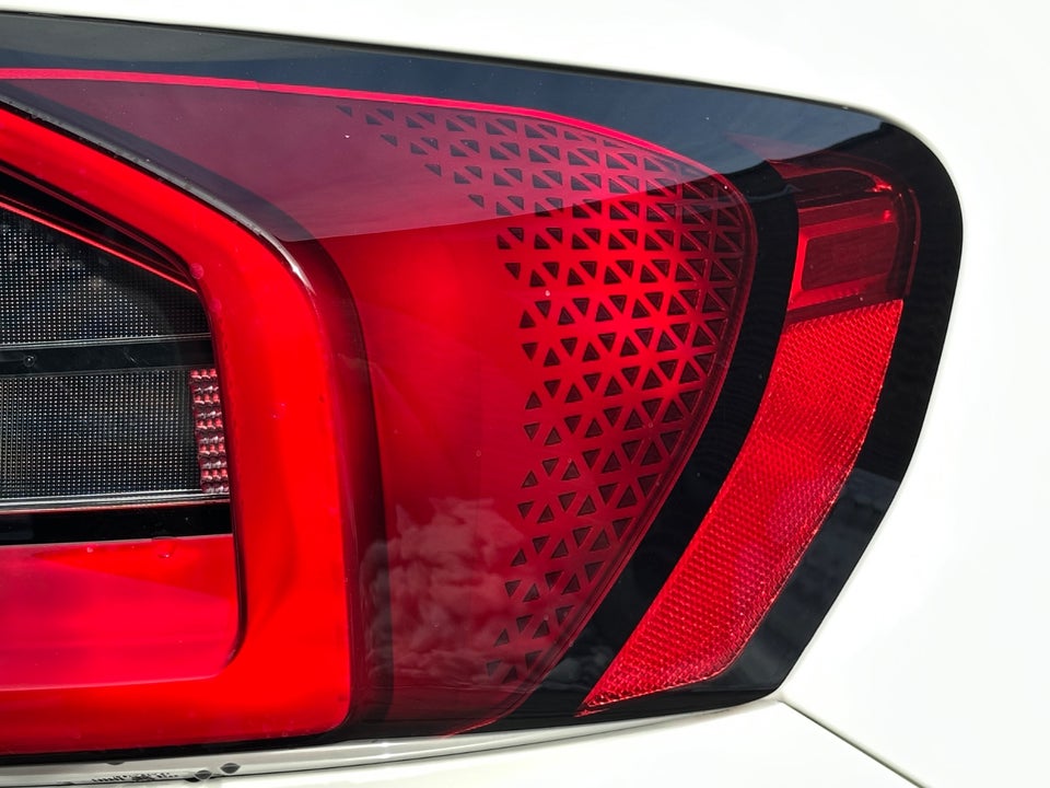 BMW iX1 eDrive20 X-Line 5d