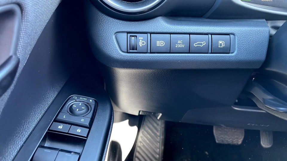 Toyota C-HR 2,0 Plug-in Hybrid Style 5d