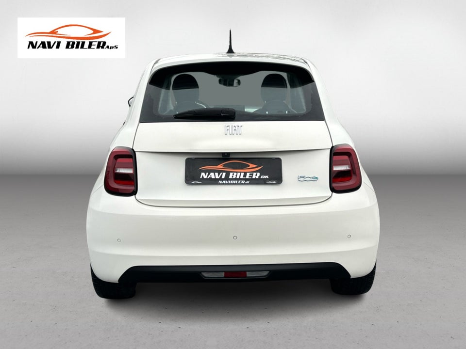 Fiat 500e 42 Icon 3d