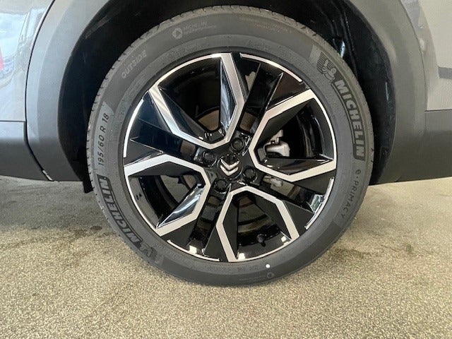 Citroën ë-C4 X 50 Max 4d