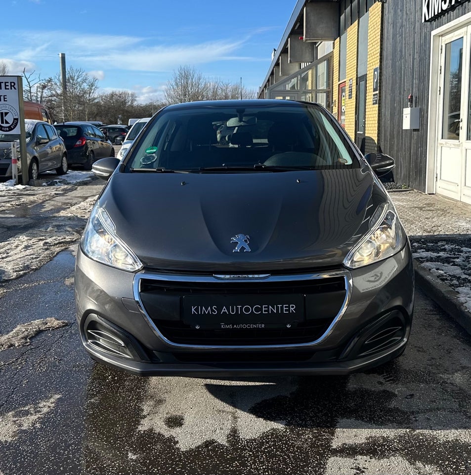 Peugeot 208 1,2 PureTech 82 Allure+ 5d