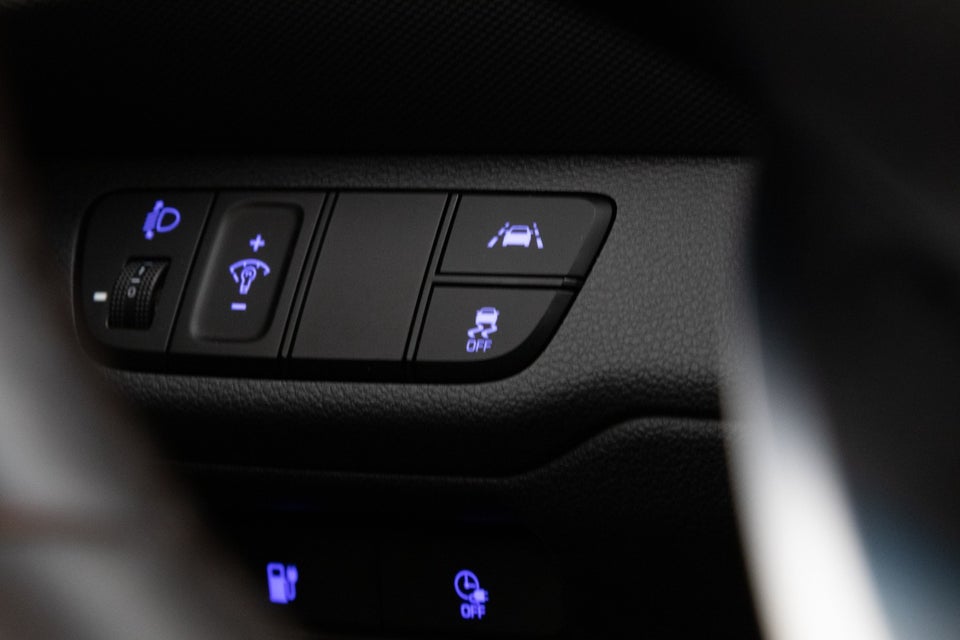 Hyundai Ioniq 40 EV Premium 5d