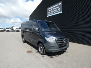 Mercedes Sprinter 317, modelår 2023, 500 km