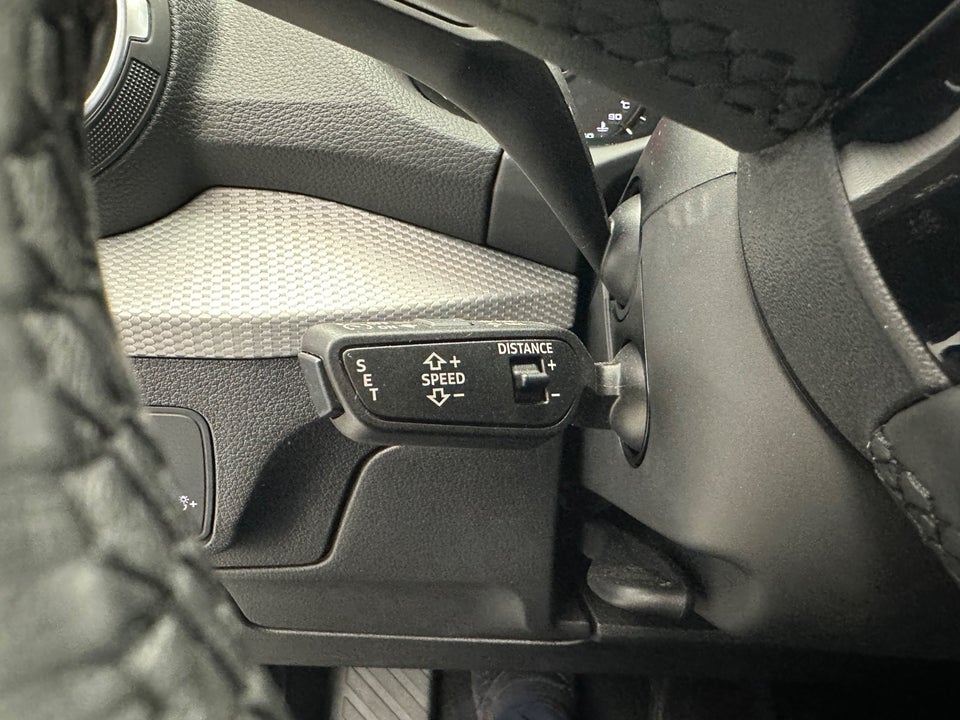 Audi Q2 30 TFSi Prestige 5d