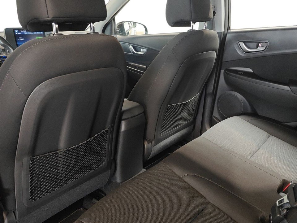 Hyundai Kona 1,0 T-GDi Essential DCT 5d