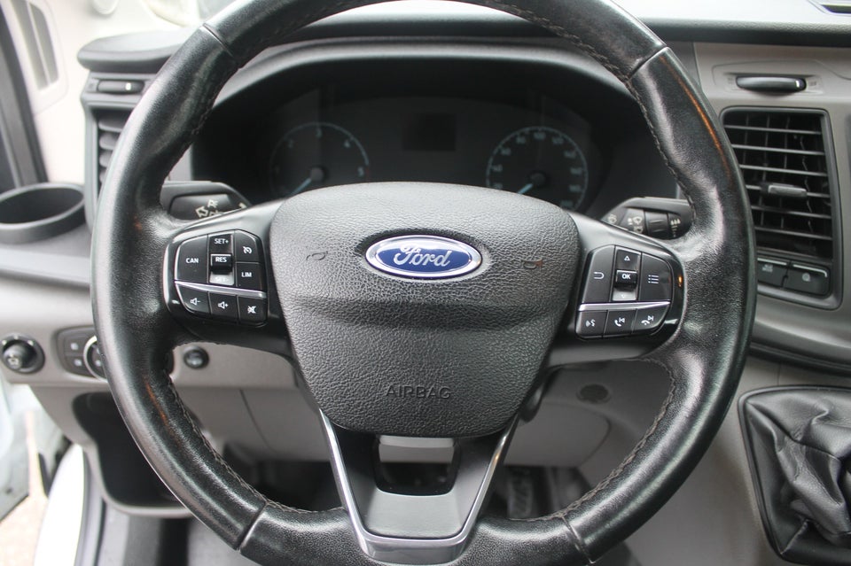 Ford Transit 350 L4 Chassis 2,0 EcoBlue Trend FWD
